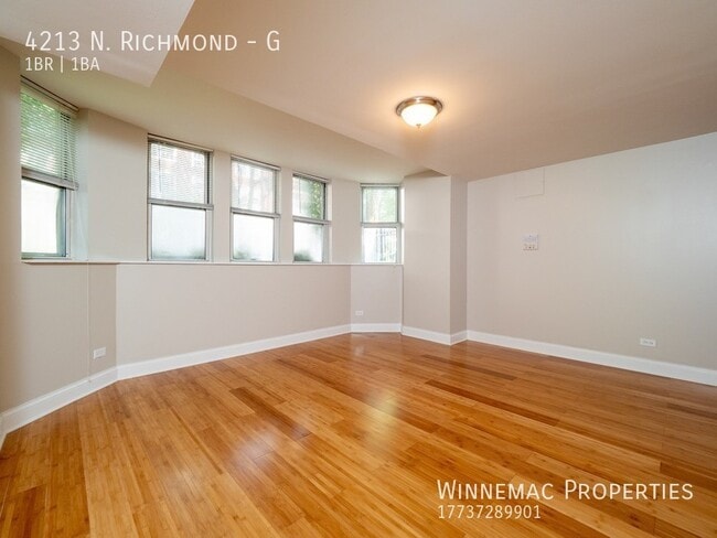 Foto del edificio - 4213 N. Richmond-G
