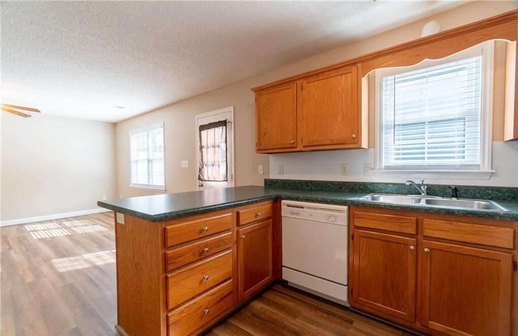 Foto principal - 505 S Ayersville Rd