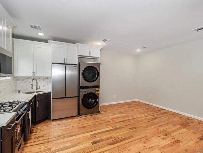 Foto del edificio - 73 Brookwood St