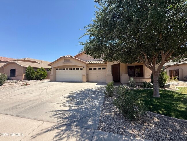 Building Photo - 4588 E Indian Wells Dr