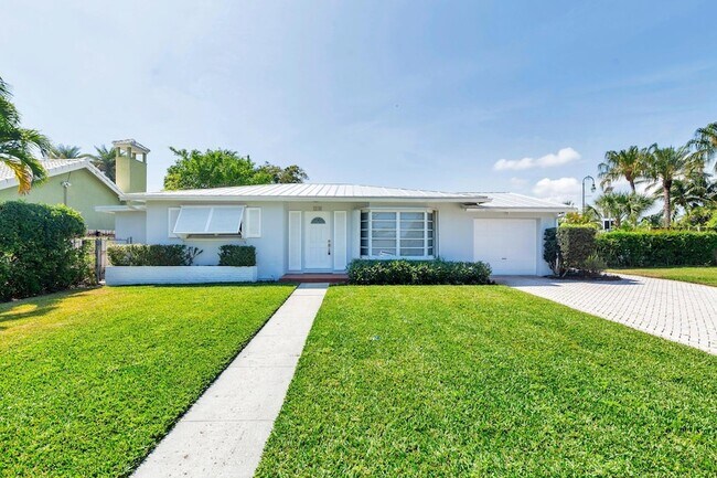 Photo - 250 Arlington Rd House