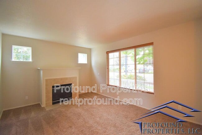 Building Photo - 6055 SW 208th Pl