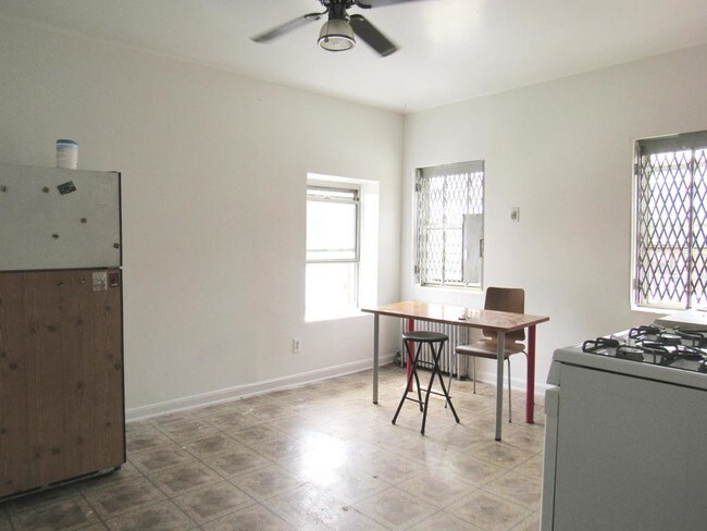 Building Photo - 485 Lafayette Ave