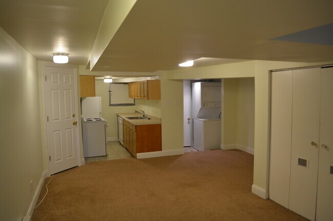 Foto del edificio - 1111 5th St NW