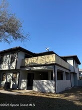 Building Photo - 1965 Dipol Courtway