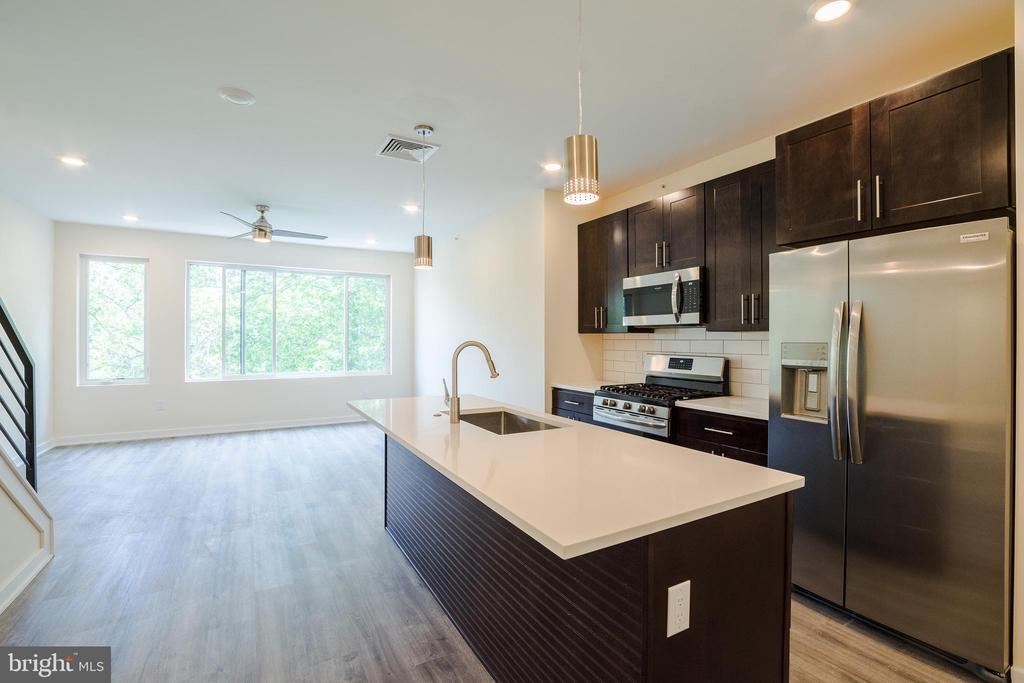Foto principal - 1300 S 24th St
