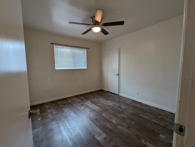 Building Photo - 1812 S Hardy Dr