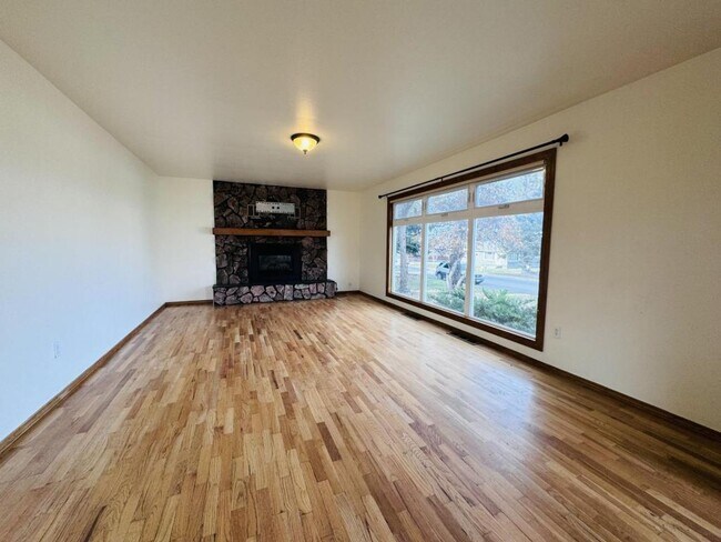 Foto del edificio - 1513 Wilder Ave