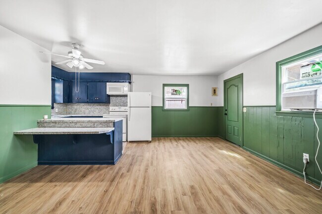 Foto del edificio - Charming Efficiency, Minutes from Texas Tech