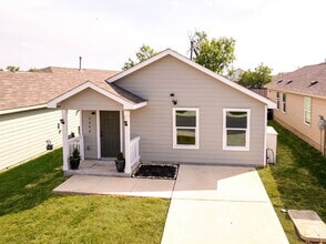Building Photo - 4446 Geyser Lk
