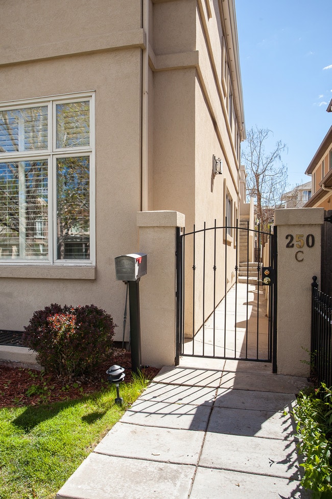 Photo - 250 S Garfield St Townhome