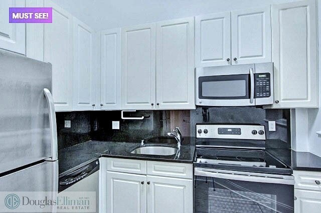 Foto principal - 540 E 87th St