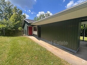 Building Photo - 4108 Middlehurst Ln