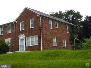Building Photo - 1668 Kirkwood Rd