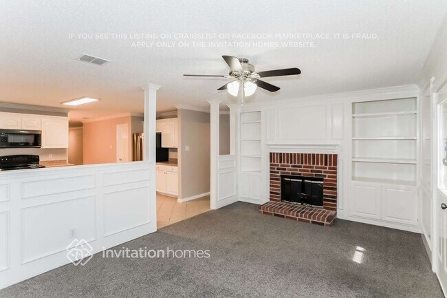 Foto del edificio - 1828 Lariat Dr