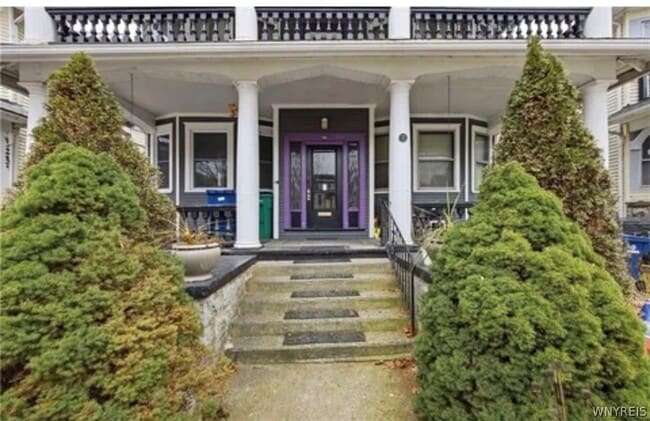 Building Photo - 37 Inwood Pl