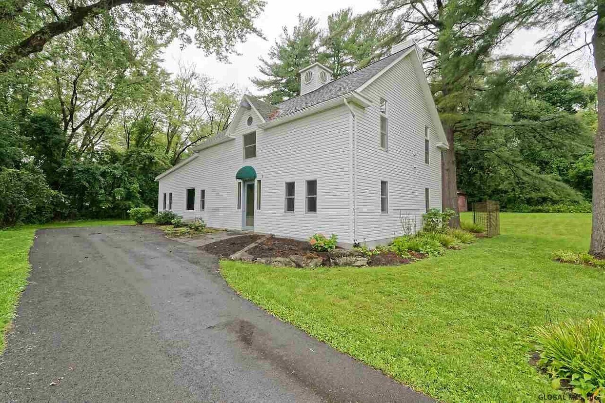 Primary Photo - 1412 River Rd