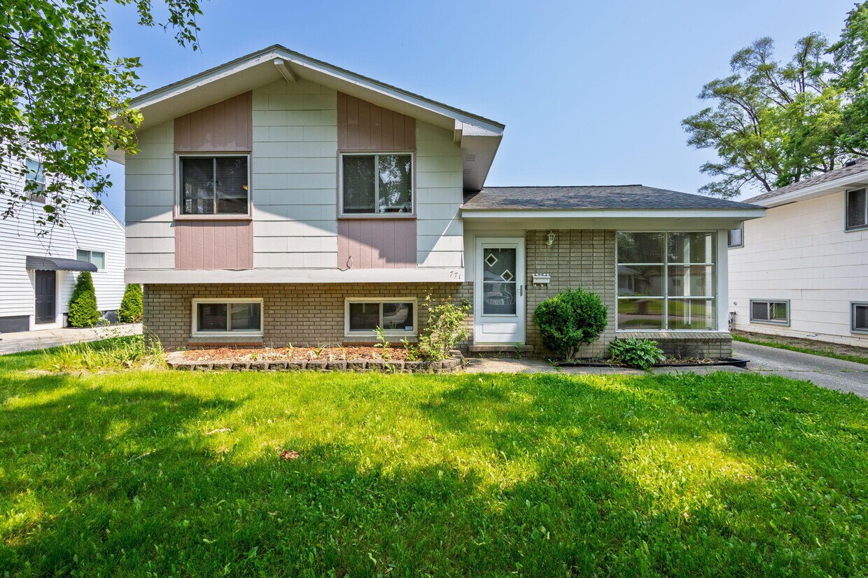 Foto principal - 771 4th Ave