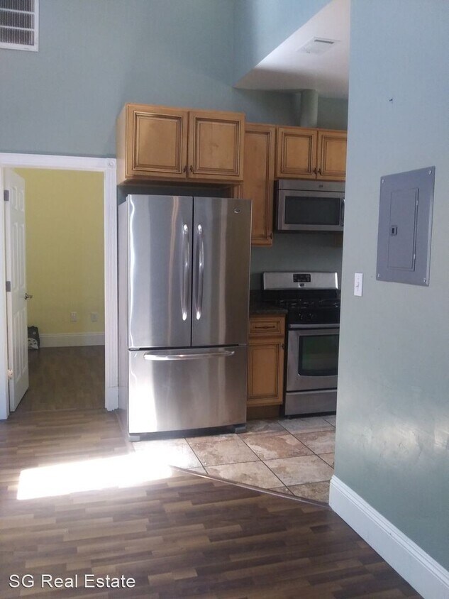Foto principal - 2023 Channing Way