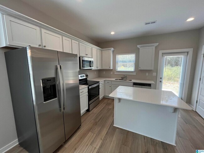 Building Photo - 110 FLINTLOCK Way