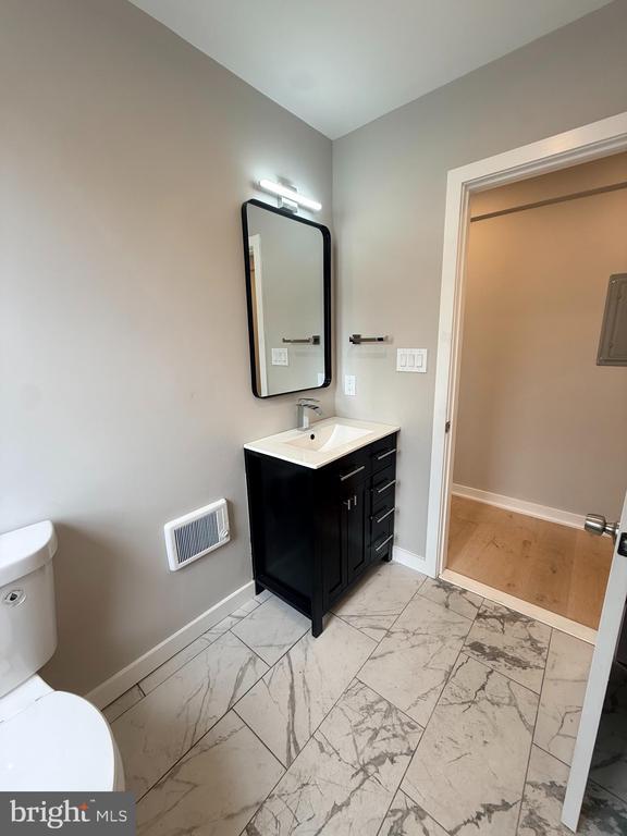 Foto del edificio - 258 Haverford Ave