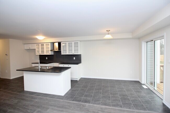 Photo du bâtiment - 190 Esther Cres