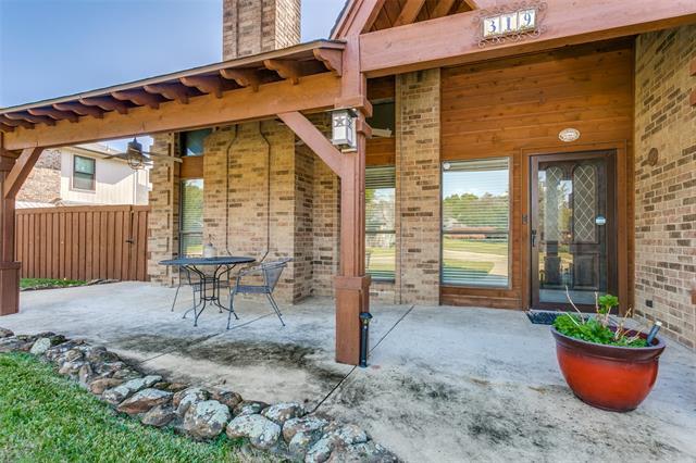 Primary Photo - 319 Ashley Dr