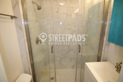 Building Photo - 2 bedroom in Boston MA 02115