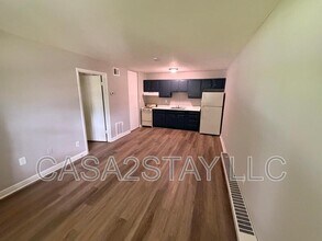 Building Photo - 2188 St Johns Pl