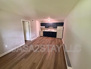 Building Photo - 2188 St Johns Pl