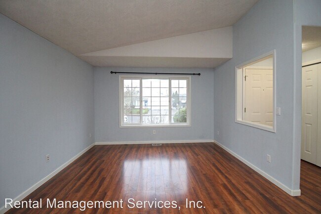 Building Photo - 3 br, 2 bath House - 601 SE 71st Ave
