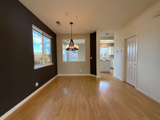 Building Photo - 2127 Calla Lily Circle, Livermore, CA 94551