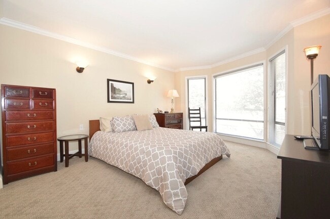 Photo - Peaceful and Serene 2 bedroom 2 bath House