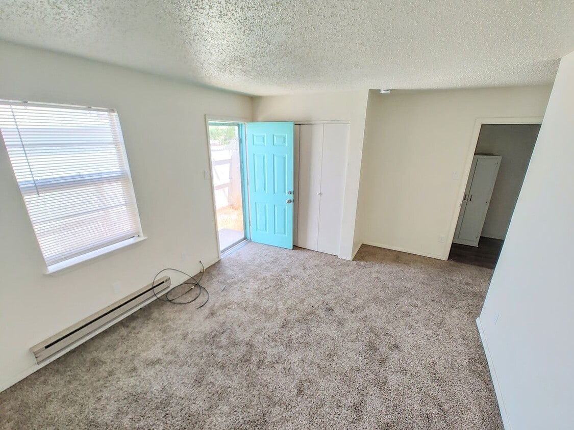 2320 S Solano Dr Unit B, Las Cruces, NM 88001 - Room for Rent in Las Cruces,  NM | Apartments.com