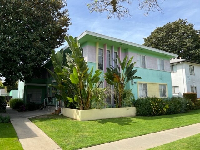 Building Photo - 3165 S Barrington Ave