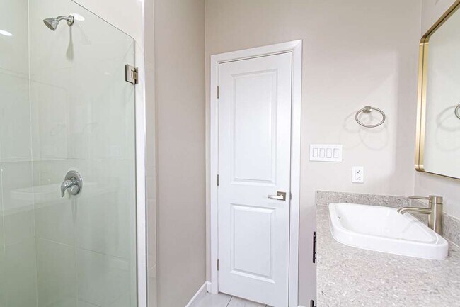 Building Photo - 2700 Garman St