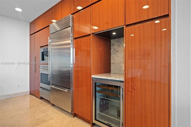 Building Photo - 9705 Collins Ave