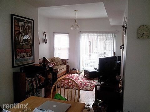 Foto del edificio - 1222 W Henderson St