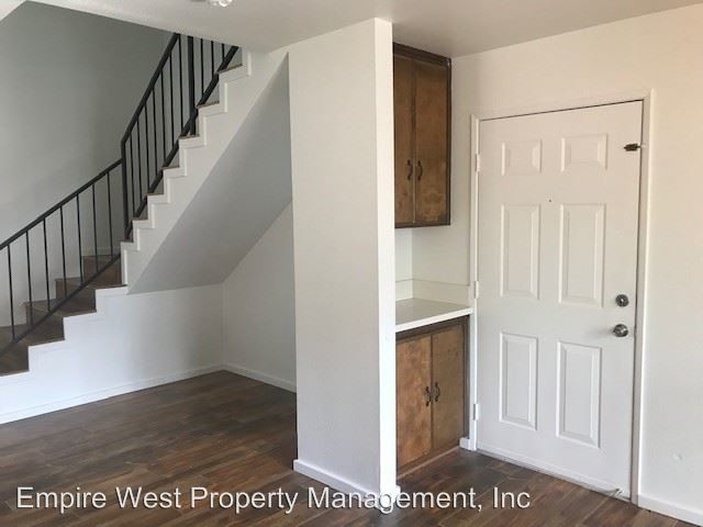 Foto del edificio - 944-946 N Avenue 50