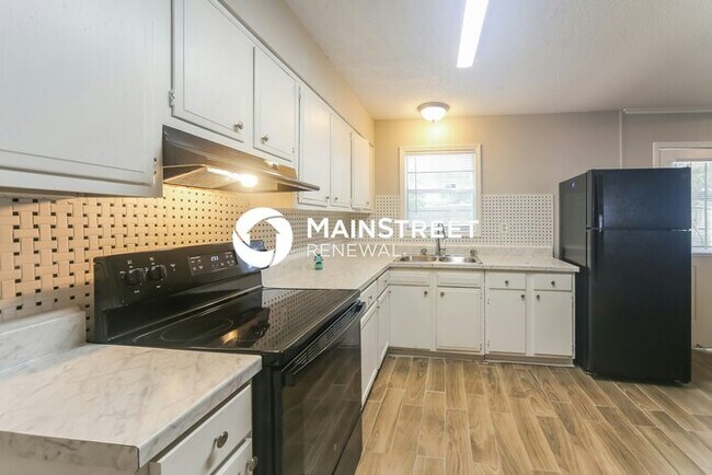 Foto del edificio - 3 Bedroom Pet-Friendly Home in Memphis, TN with Main Street Renewal