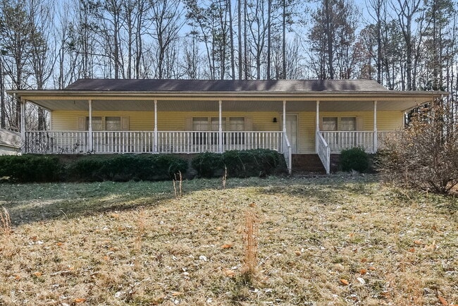 Building Photo - 5900 Holder Rd