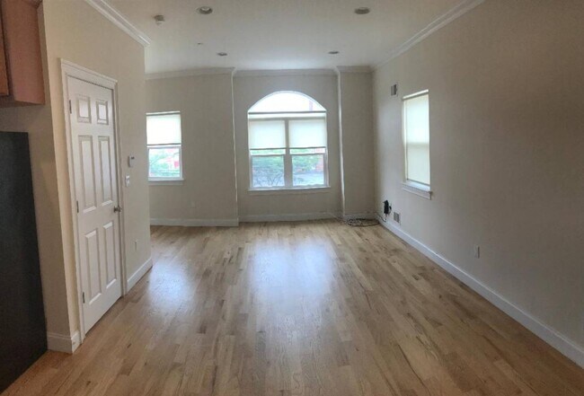Building Photo - 311 Yetman Ave