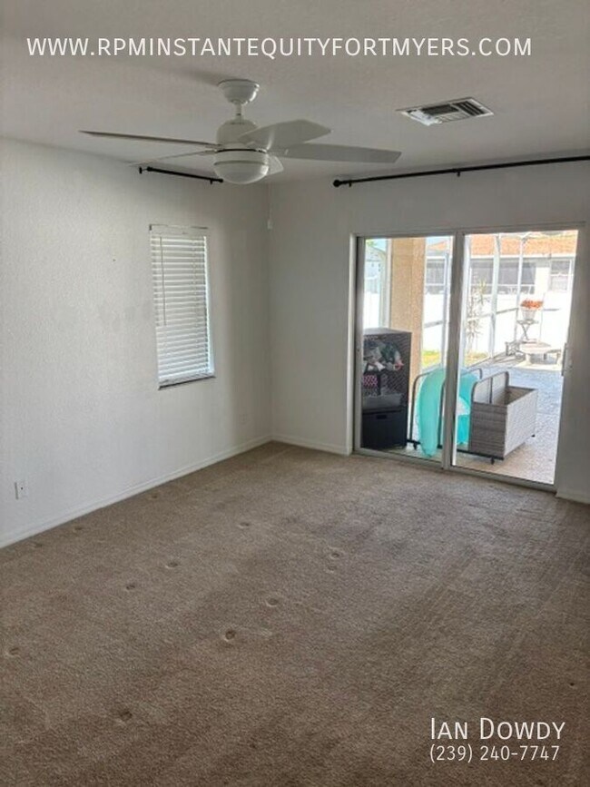 Foto del edificio - 16 NW 12th Pl