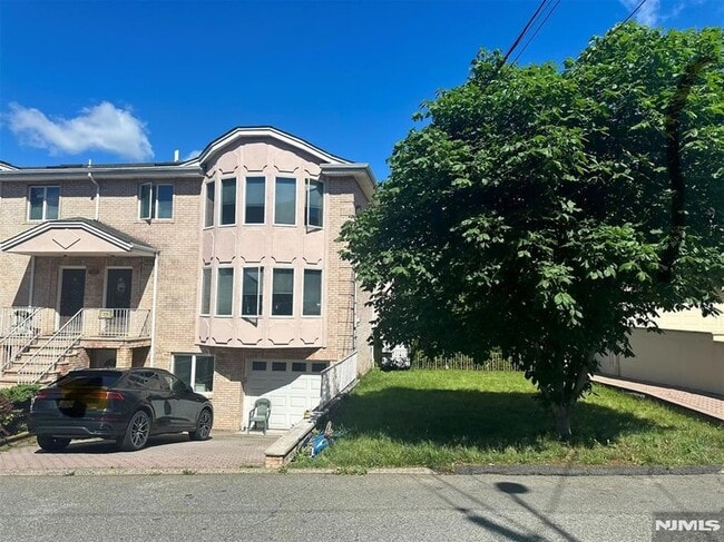 Photo - 501 7th St Apartment