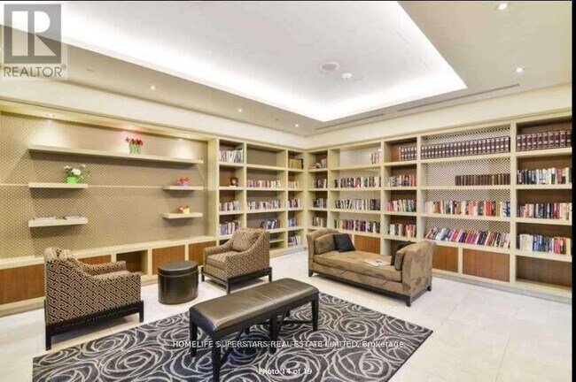 Building Photo - 100 John St