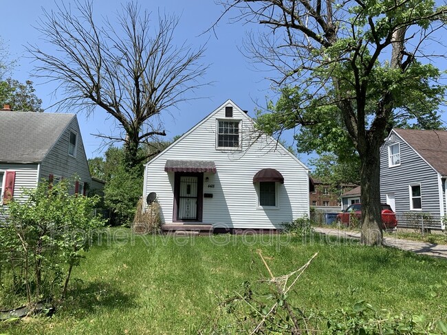 Building Photo - 4418 Primrose Ave