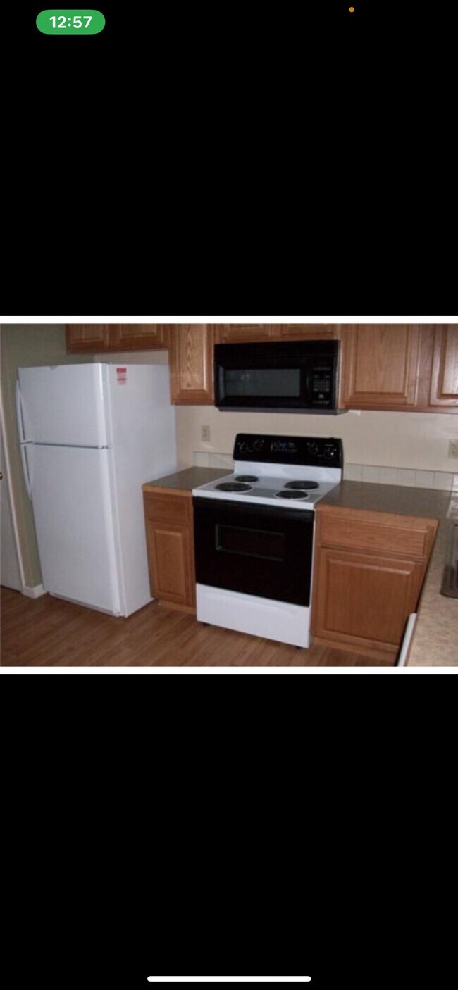 Foto del edificio - 125 E Rouse St