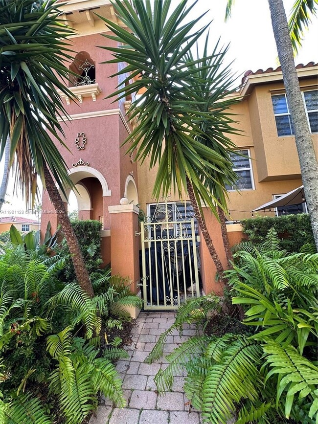 Building Photo - 14343 SW 10th St