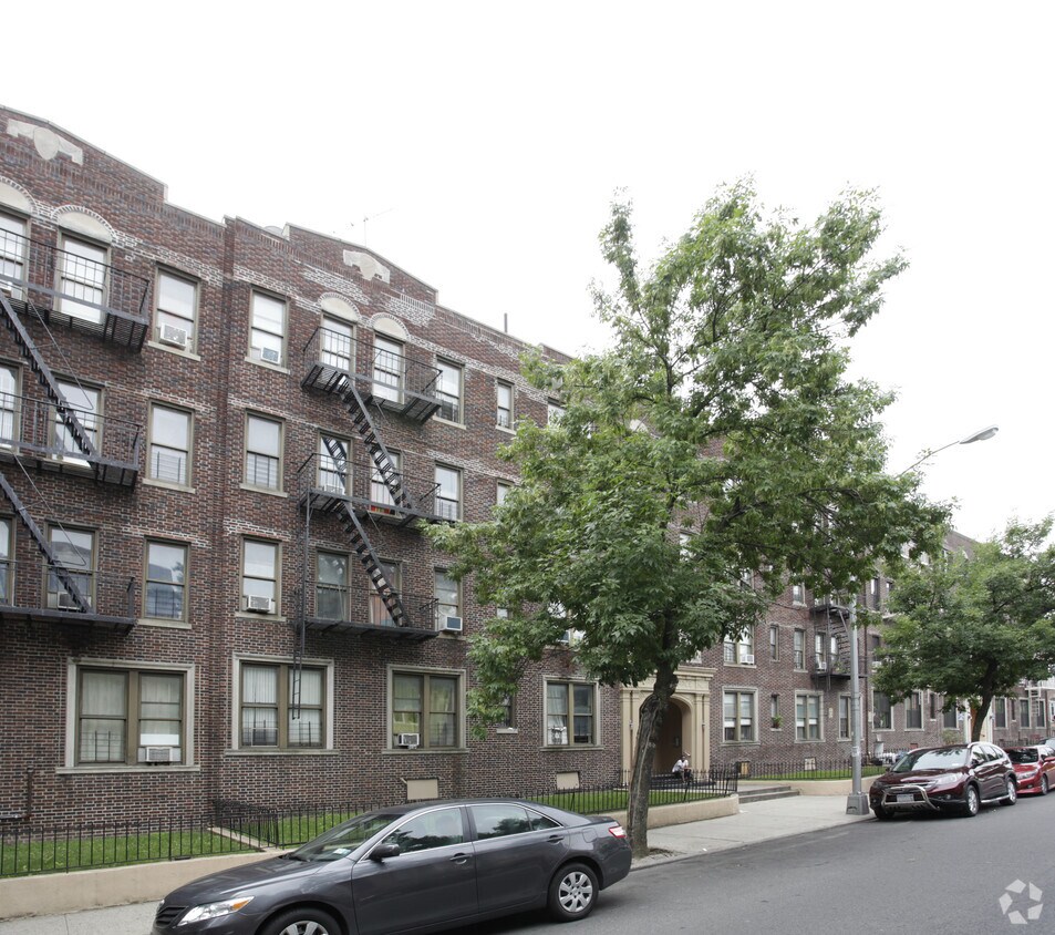 Foto del edificio - Maple Terrace
