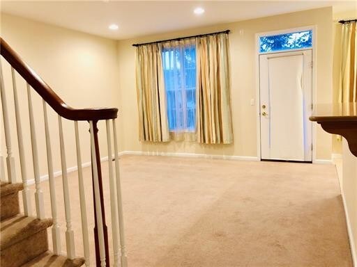 Foto del edificio - 27 Vincent Behan Blvd